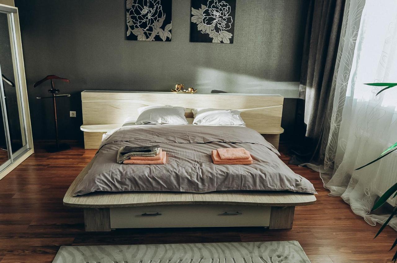 Apartment Pinsk Eksteriør bilde